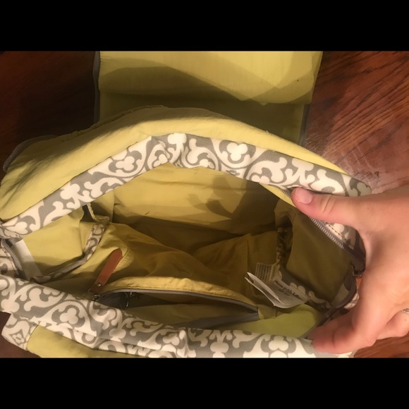 Petunia Pickle Bottom Diaper Bag - Picture 2 of 6